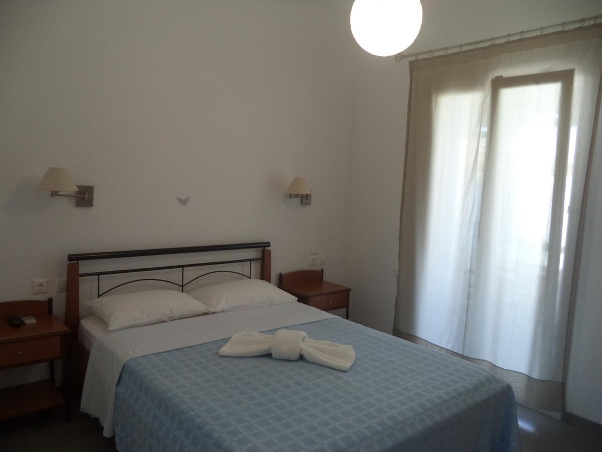Taxiarchis Studios Agios Georgios  Extérieur photo